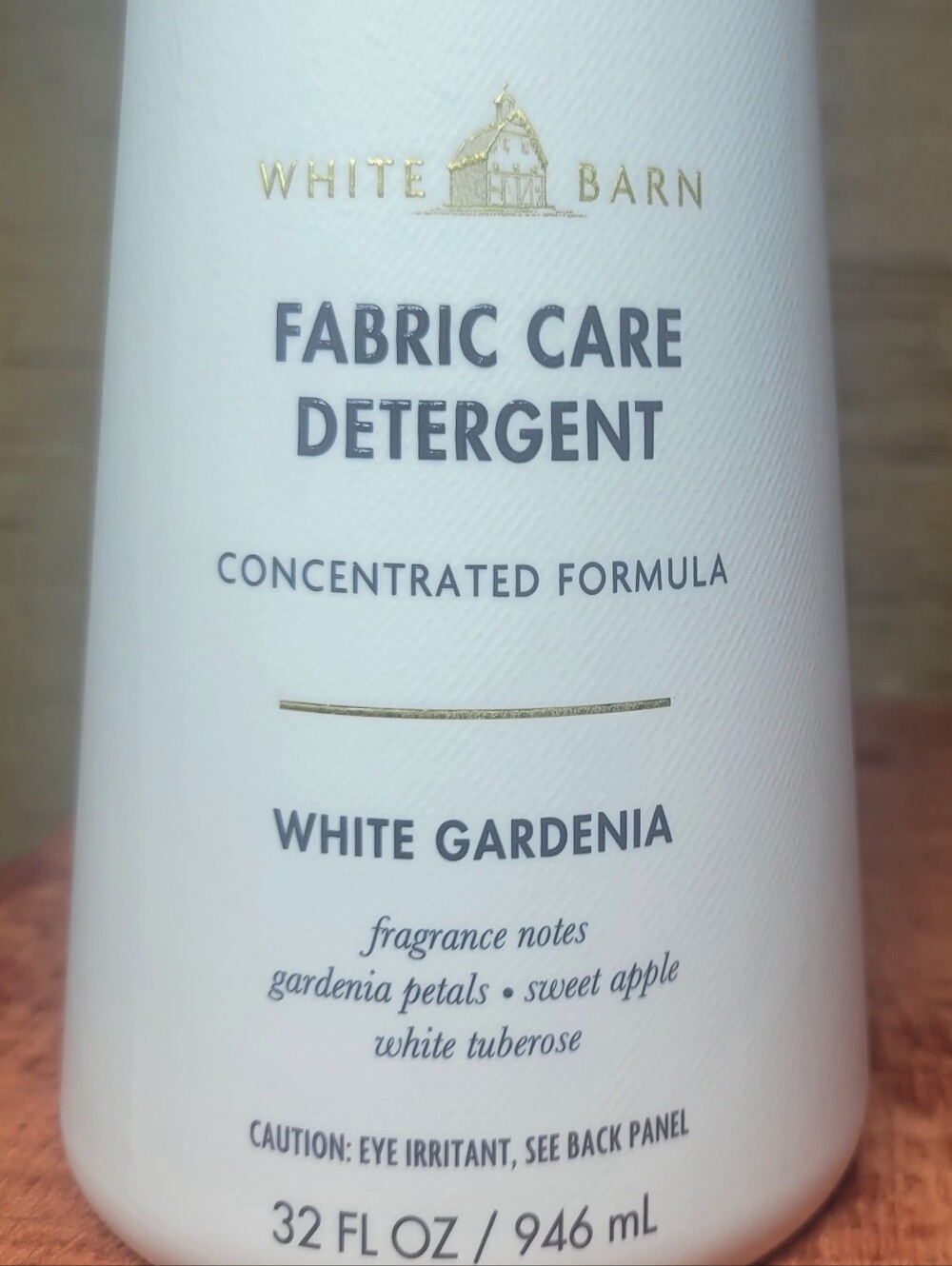Bath & Body Works White Gardenia Fabric Care Set, Detergent & Fragrance Booster - Picture 3 of 11